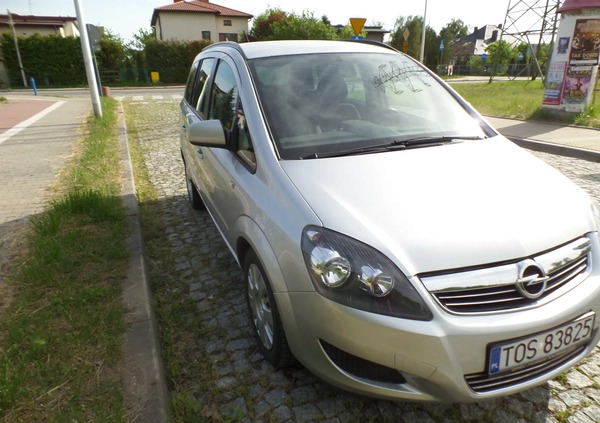 Opel Zafira cena 29200 przebieg: 112749, rok produkcji 2013 z Radłów małe 121